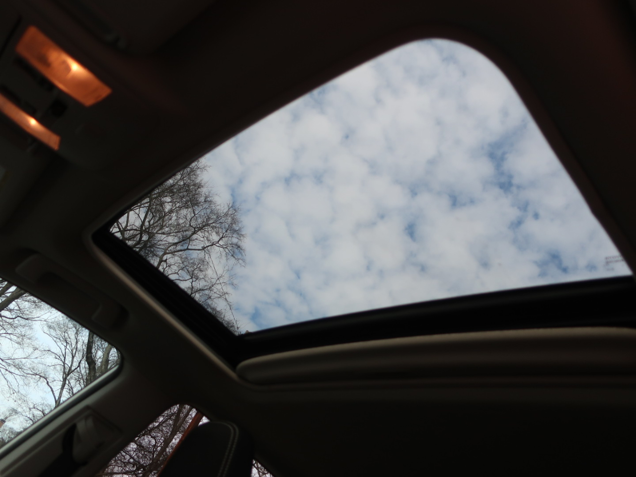 Toyota RAV4 XLE FWD 2018