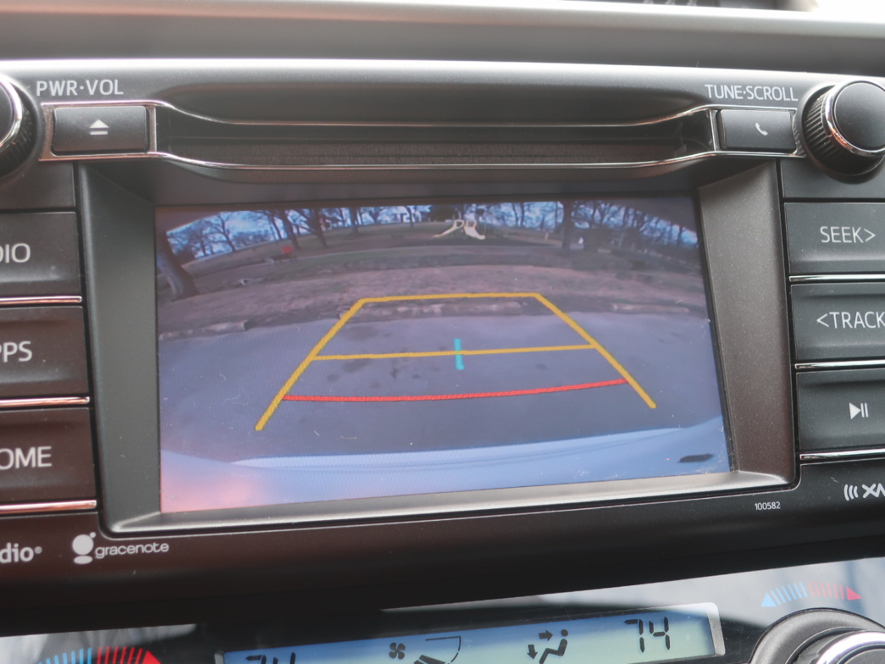 Toyota RAV4 XLE FWD 2018