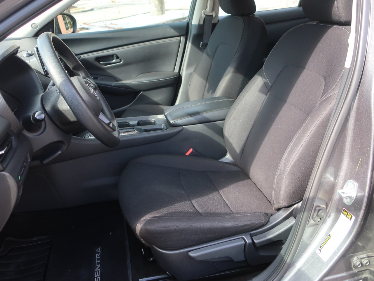 Nissan Sentra S 2024