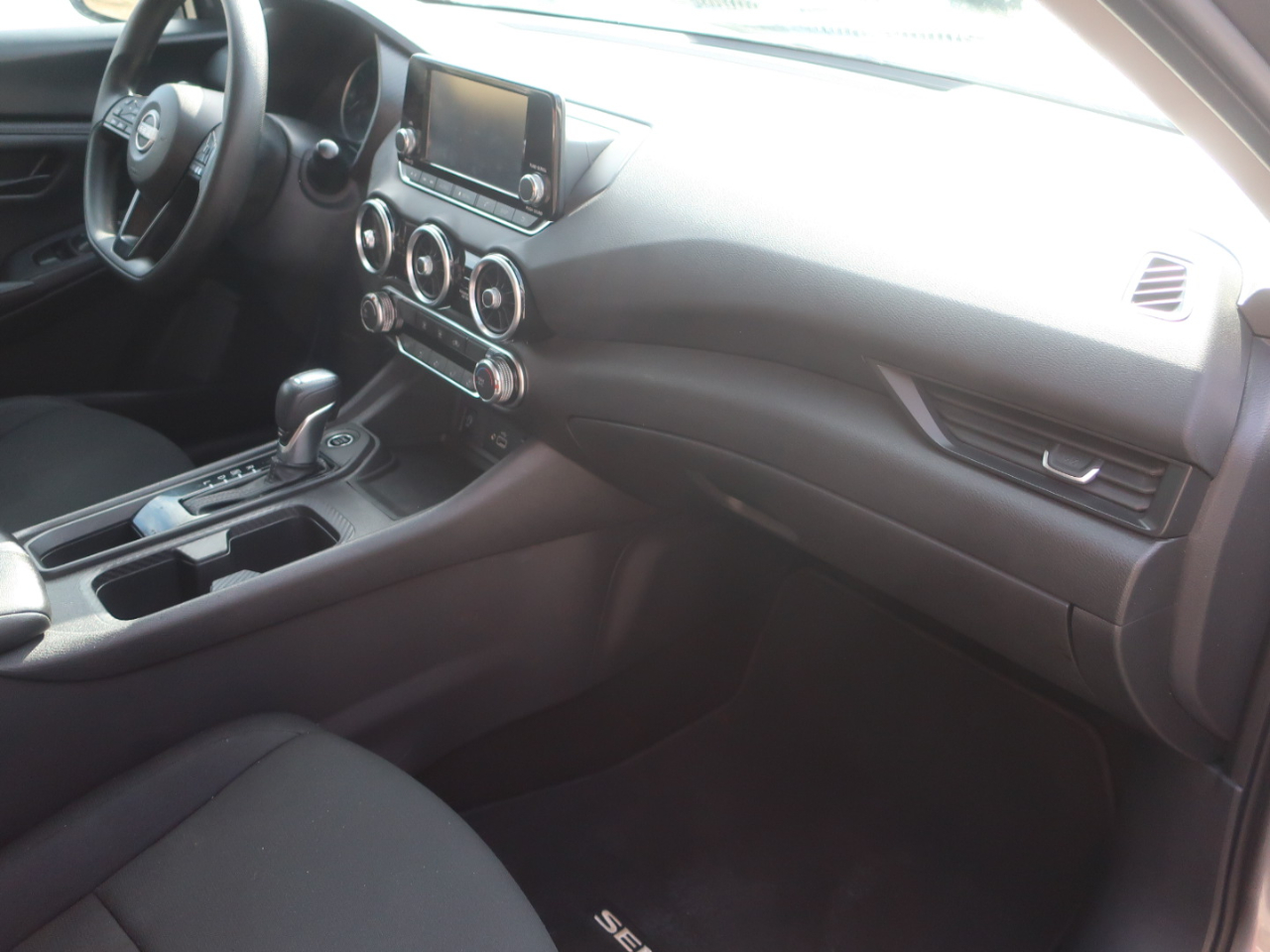 Nissan Sentra S 2024