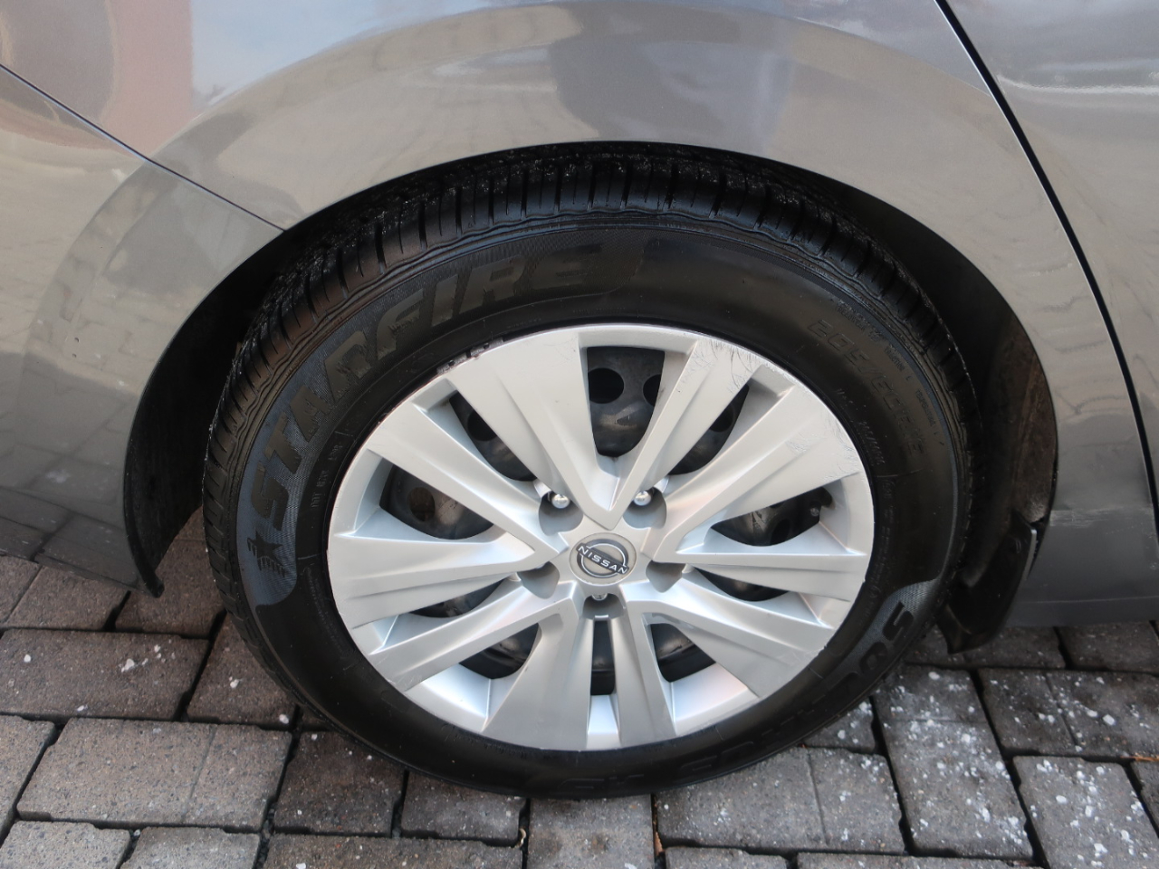 Nissan Sentra S 2024