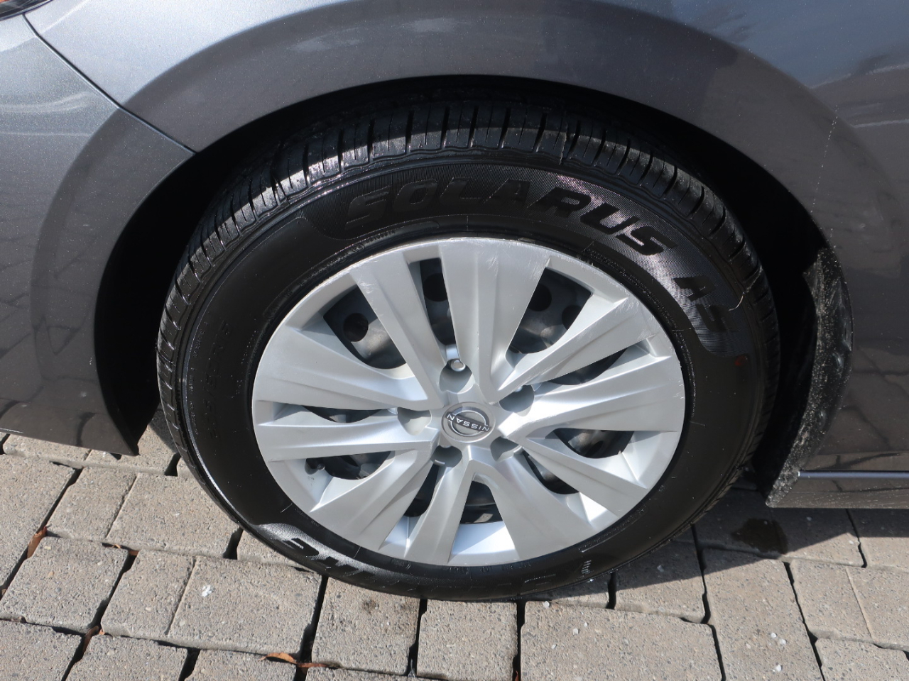 Nissan Sentra S 2024