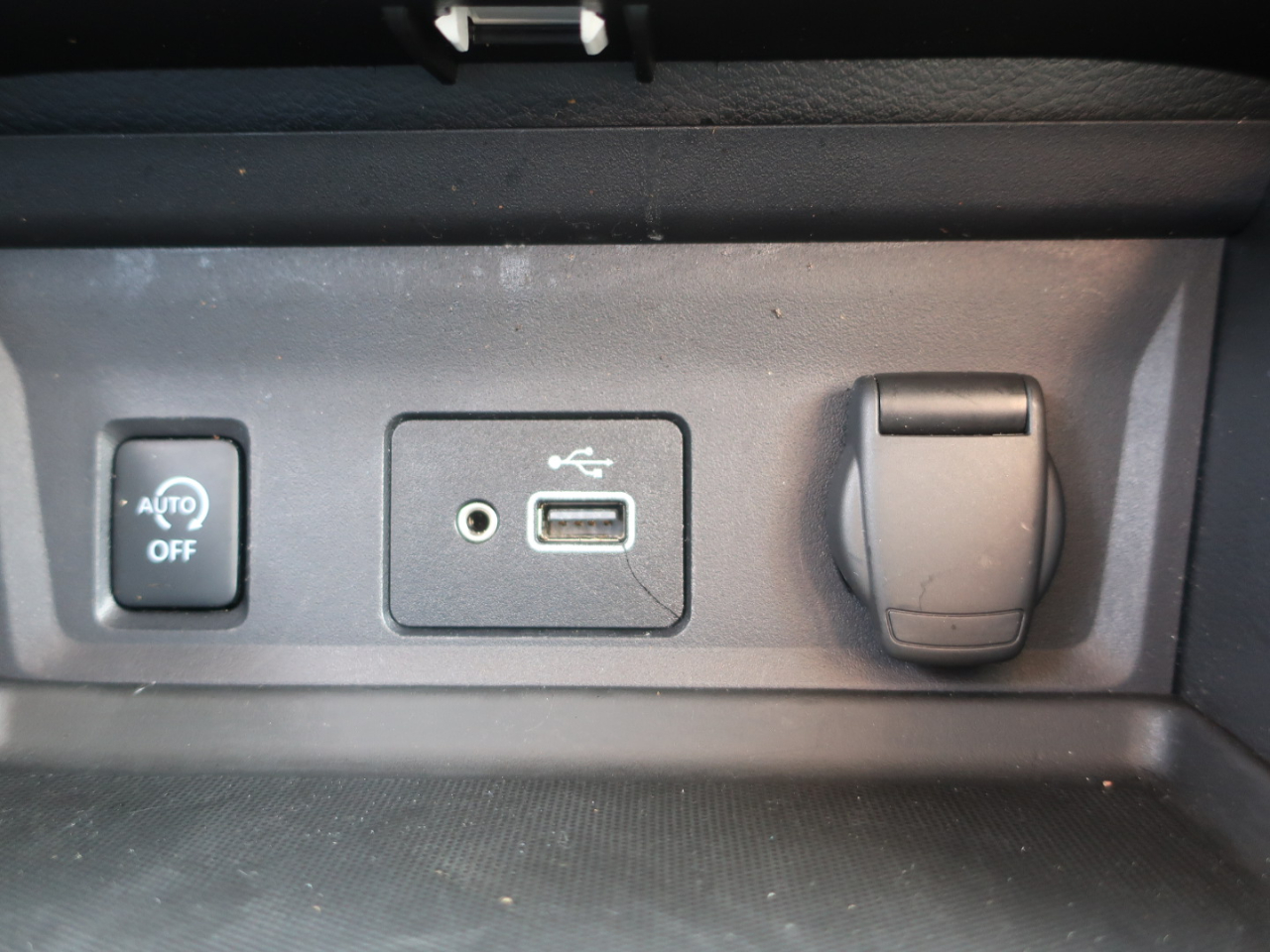 Nissan Sentra S 2024