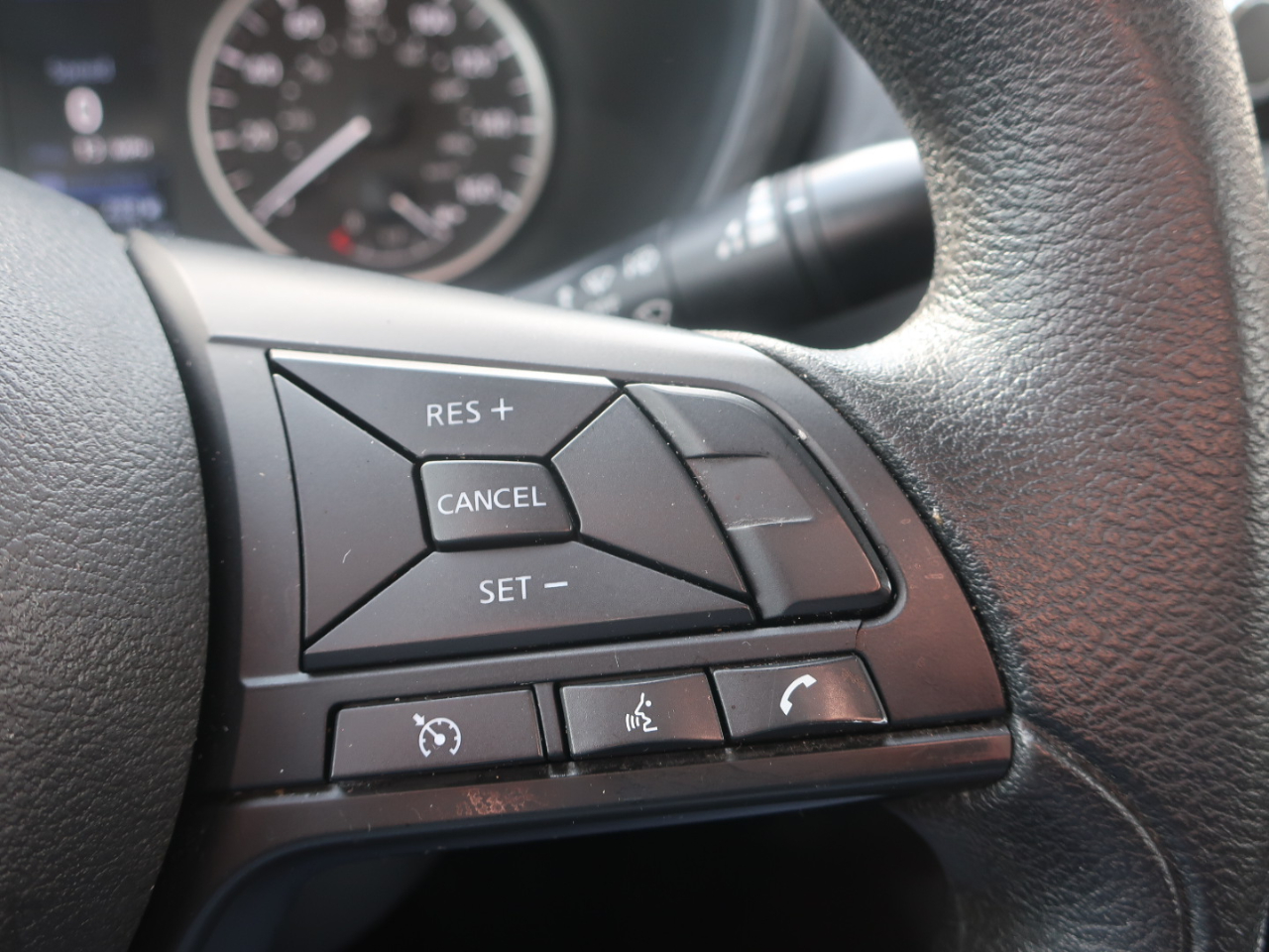 Nissan Sentra S 2024