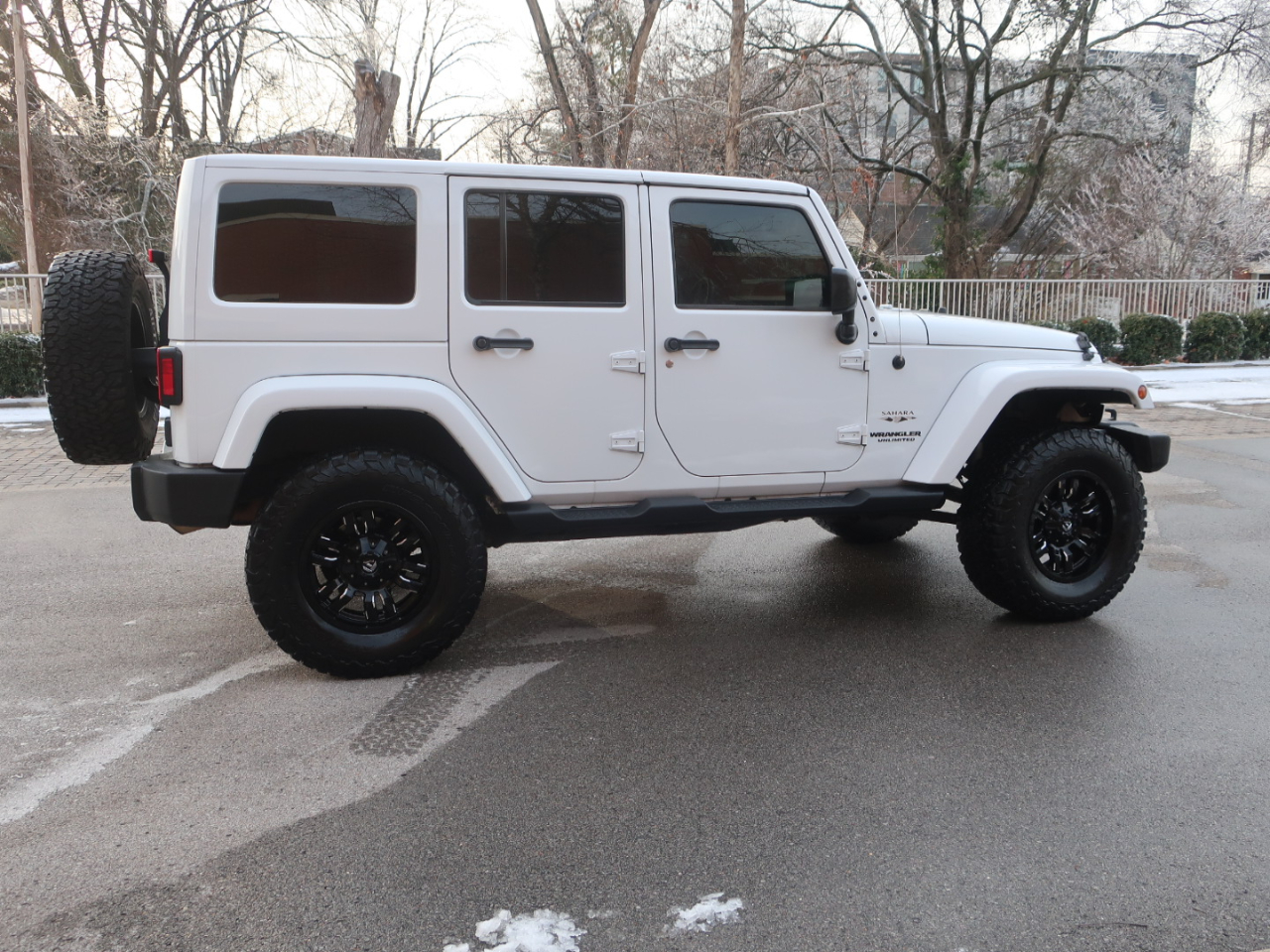 Jeep Wrangler Unlimited Sahara 4WD 2017