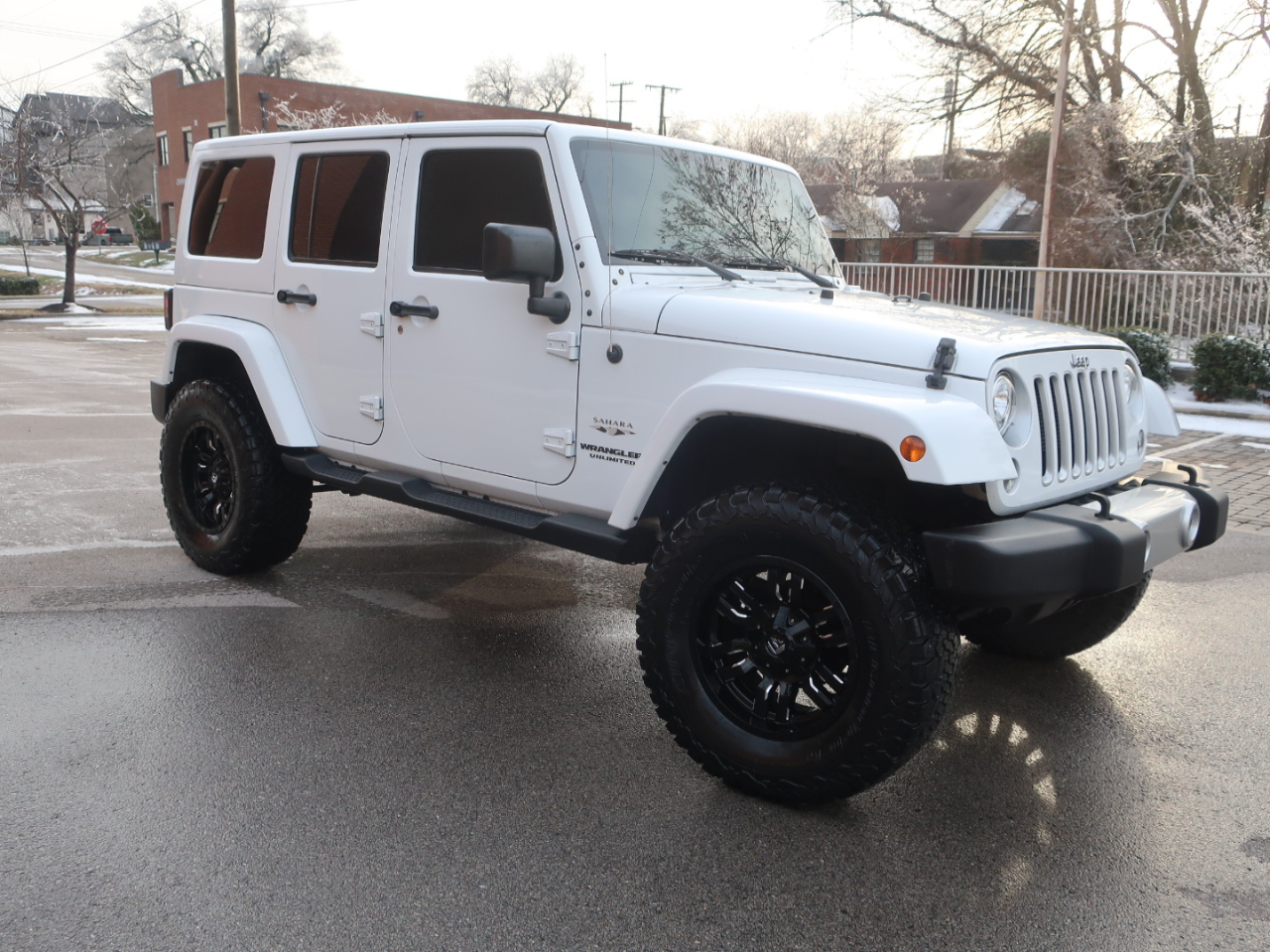 Jeep Wrangler Unlimited Sahara 4WD 2017
