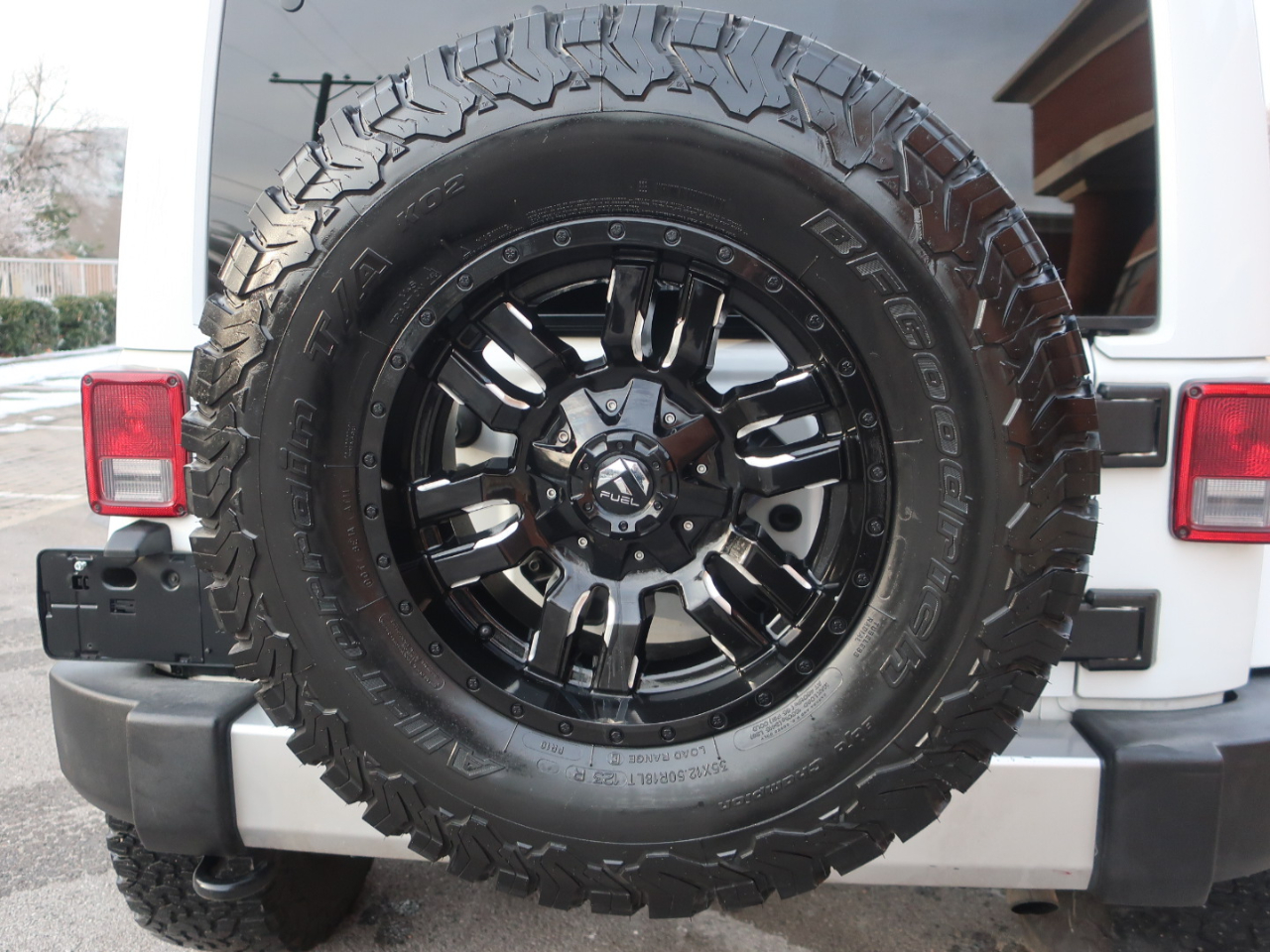 Jeep Wrangler Unlimited Sahara 4WD 2017