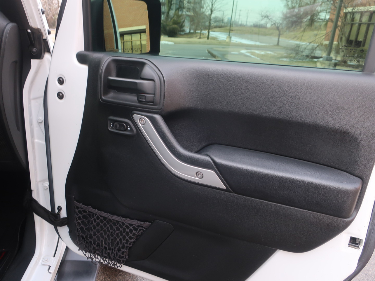 Jeep Wrangler Unlimited Sahara 4WD 2017