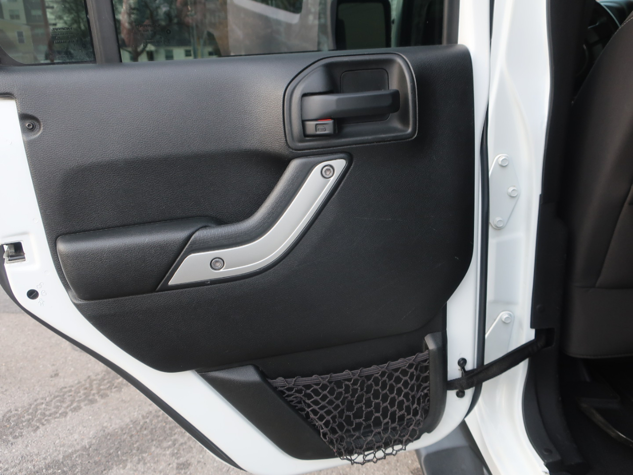 Jeep Wrangler Unlimited Sahara 4WD 2017