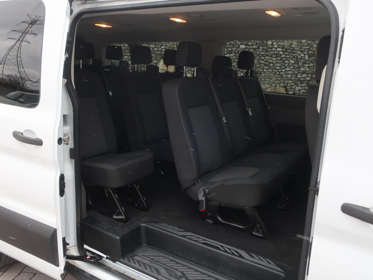 Ford Transit 350 Wagon Low Roof XL w/Sliding Pass. 148-in. WB 2020