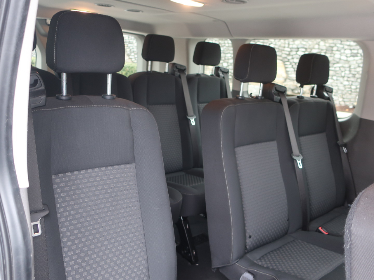 Ford Transit 350 Wagon Low Roof XL w/Sliding Pass. 148-in. WB 2020