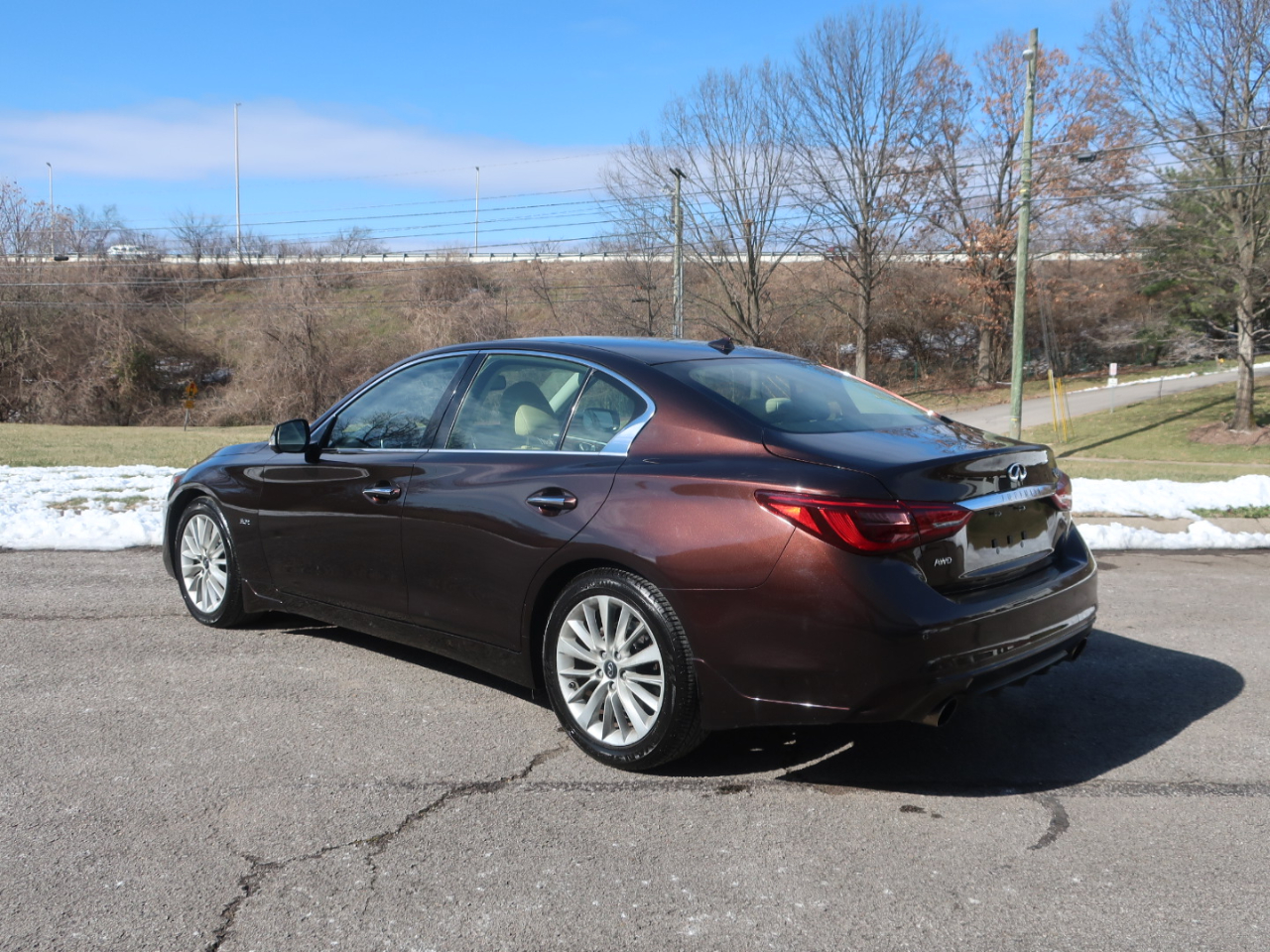 Infiniti Q50 3.0t LUXE AWD 2019