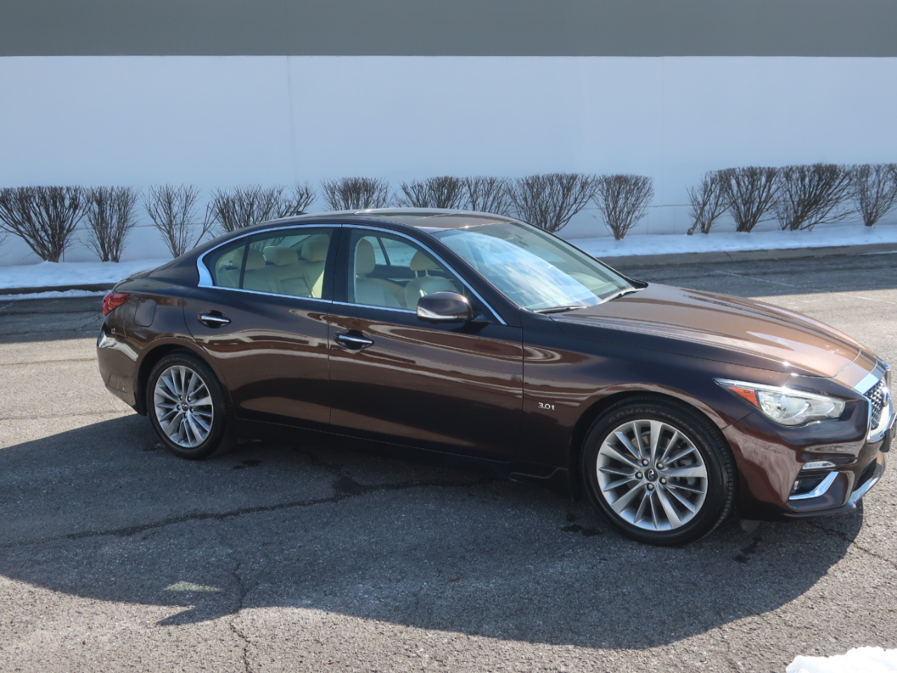 Infiniti Q50 3.0t LUXE AWD 2019