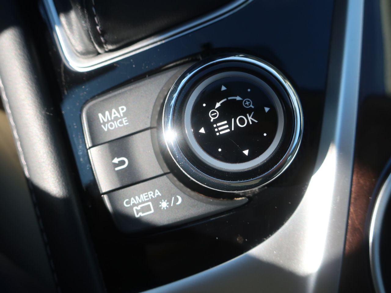 Infiniti Q50 3.0t LUXE AWD 2019