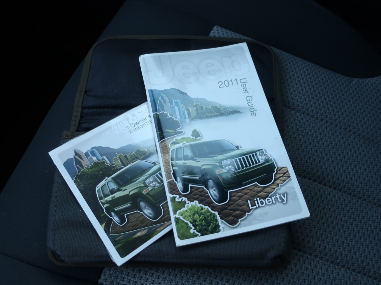 Jeep Liberty Sport 4WD 2010