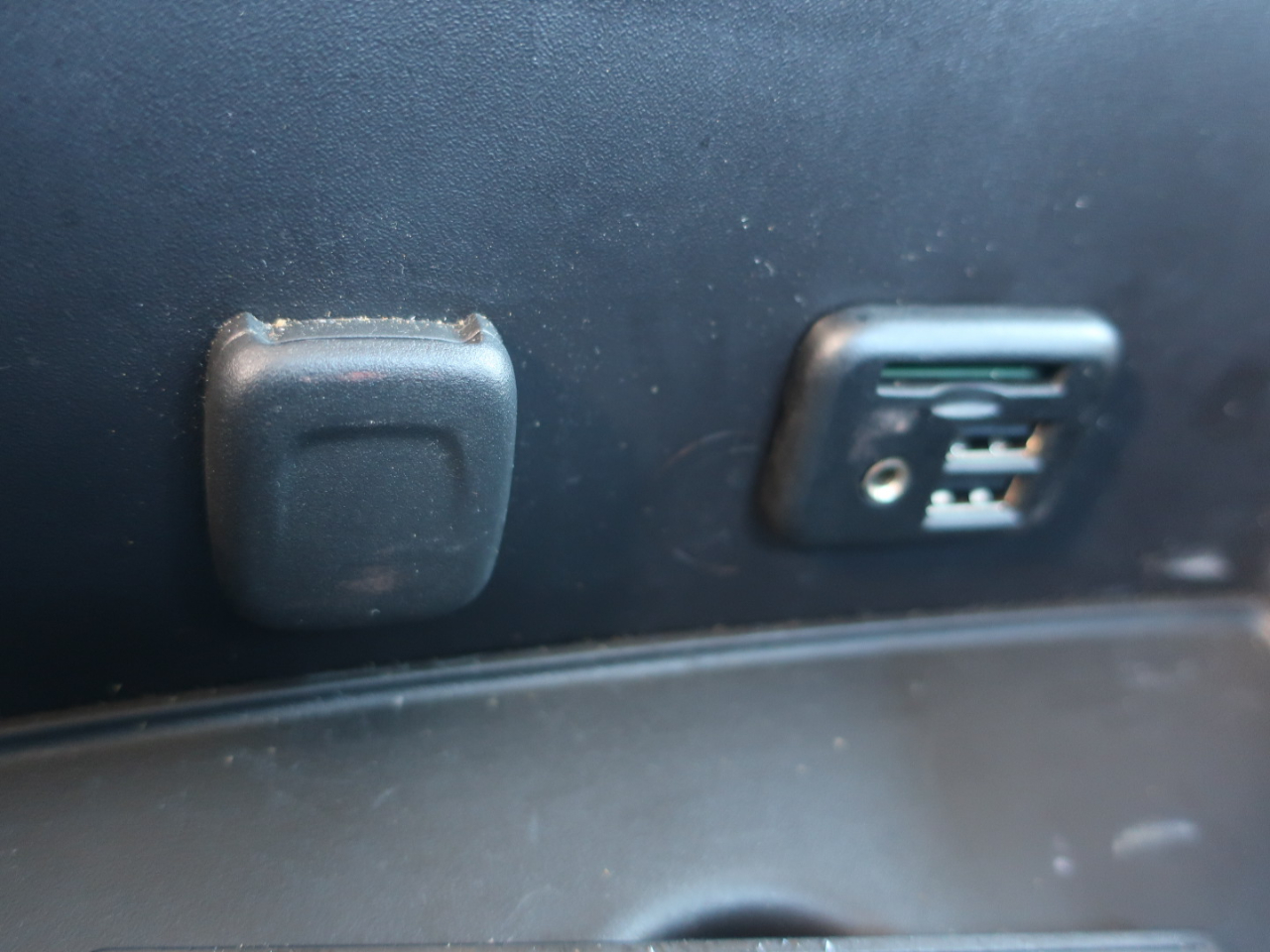 GMC Sierra 1500 Base Long Box 2WD 2016