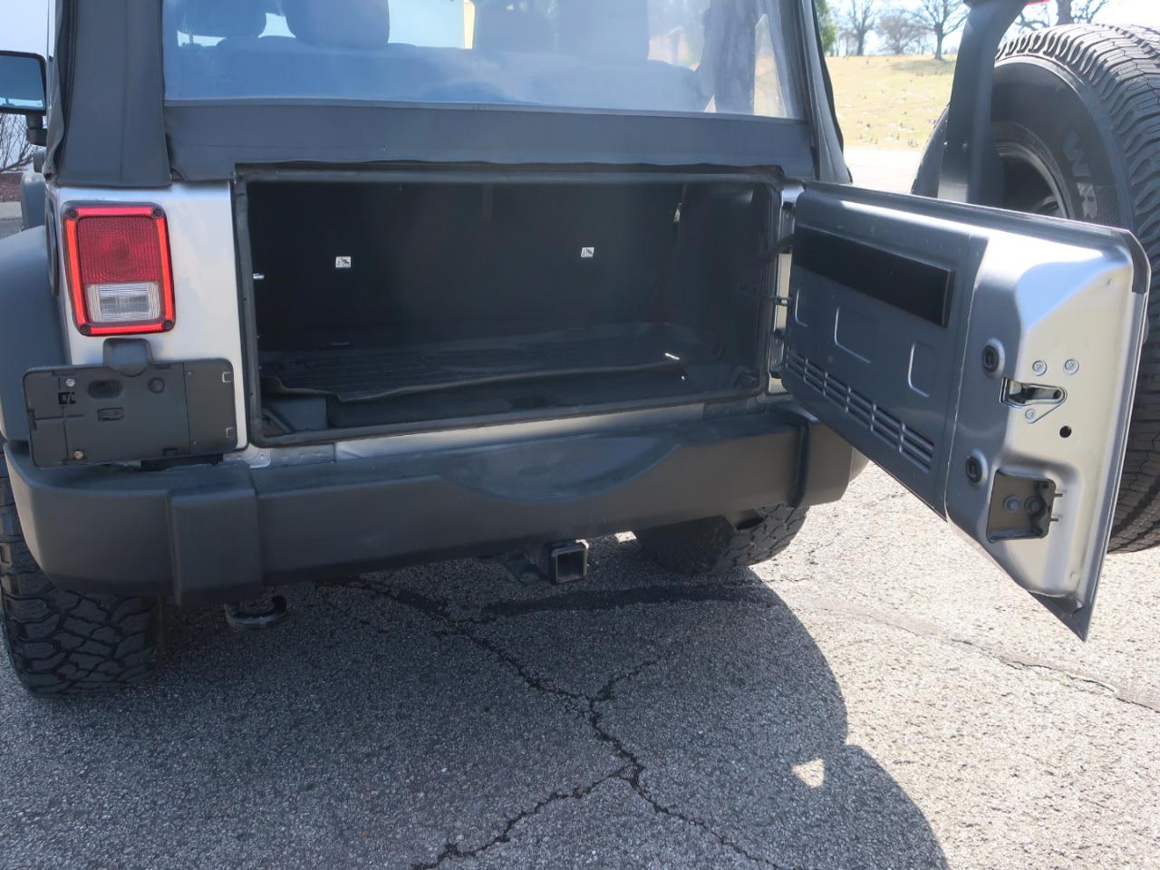 Jeep Wrangler Sport 4WD 2017