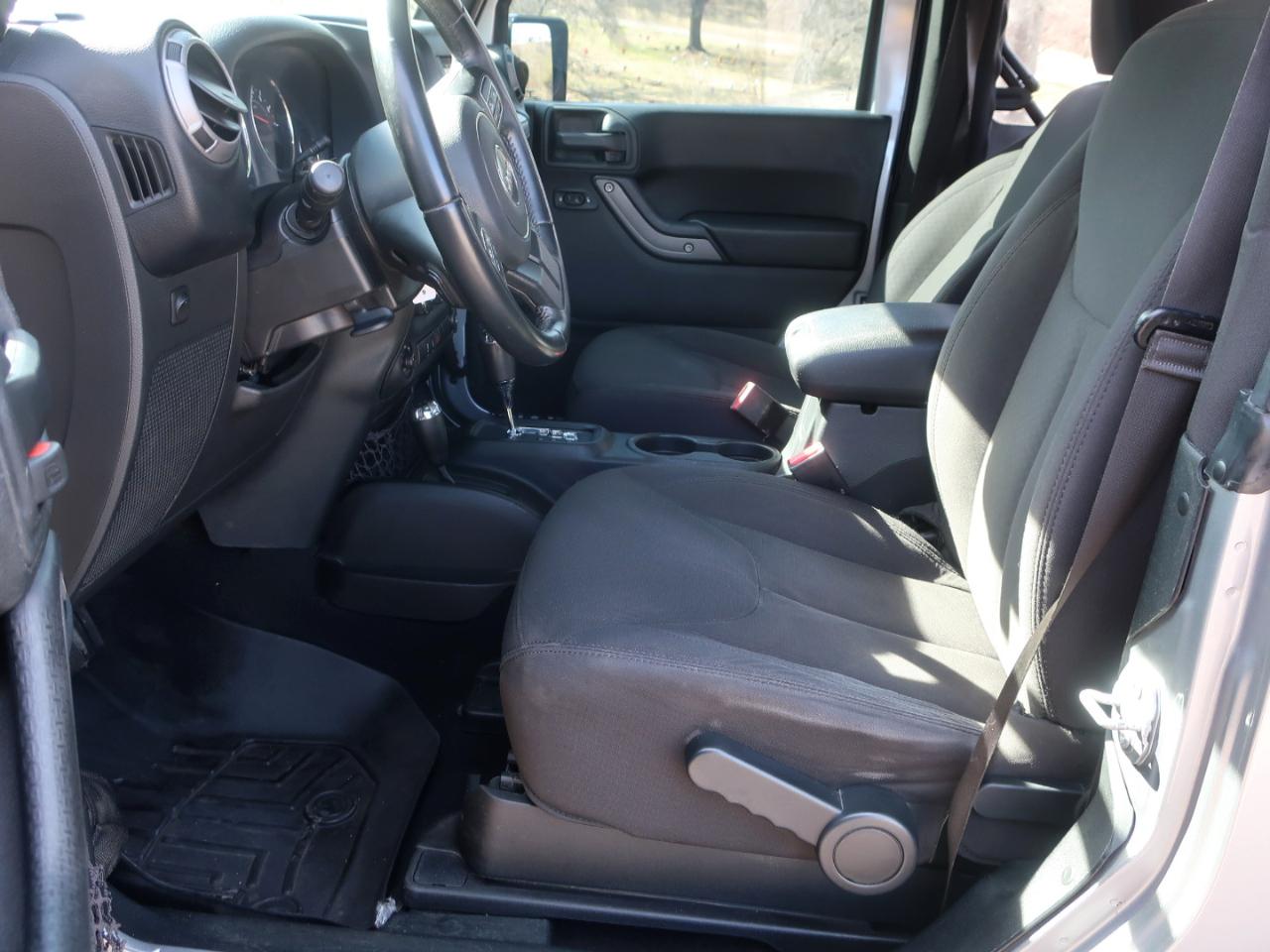 Jeep Wrangler Sport 4WD 2017