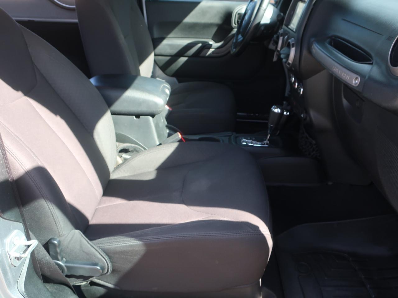 Jeep Wrangler Sport 4WD 2017