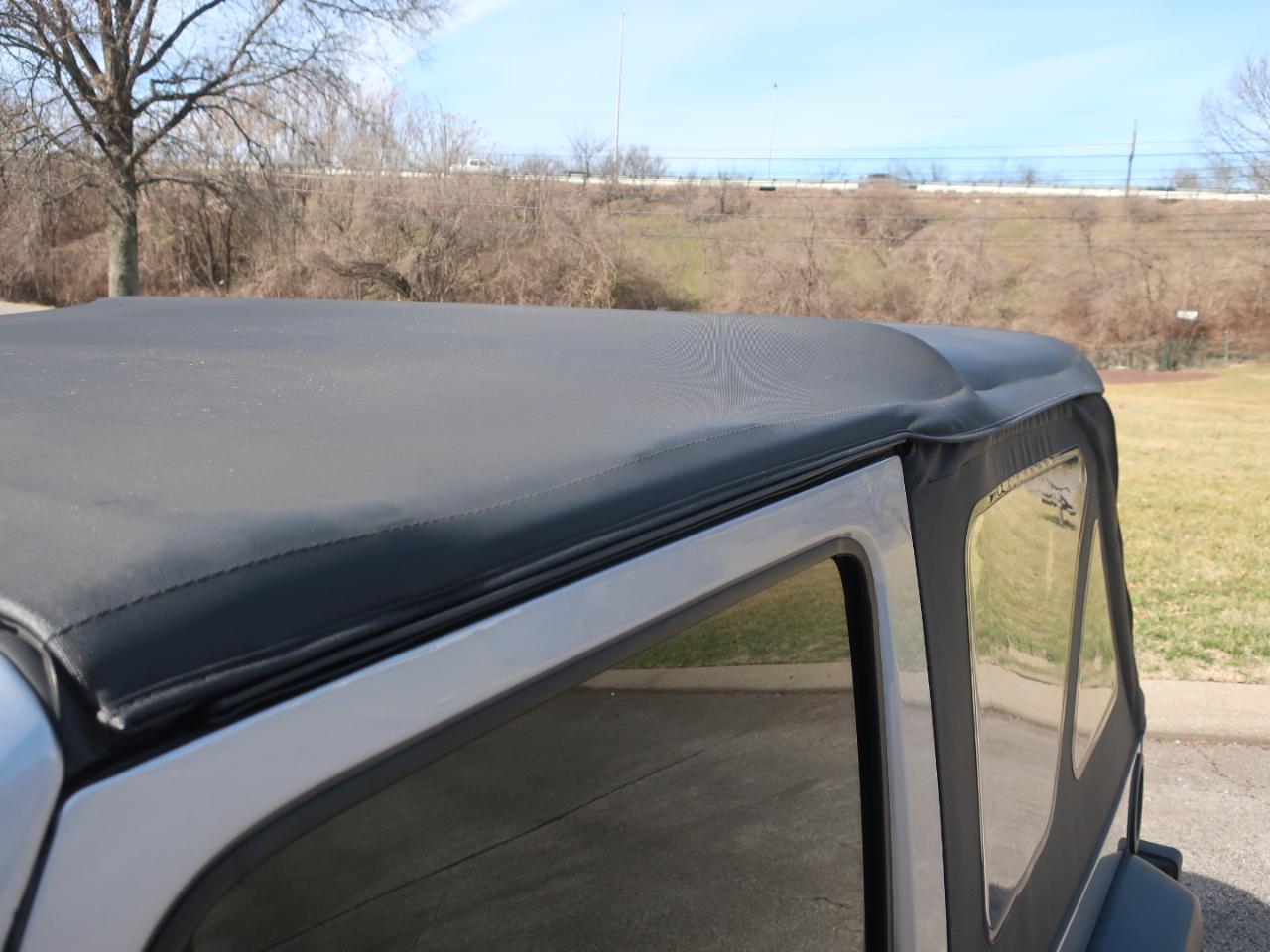 Jeep Wrangler Sport 4WD 2017