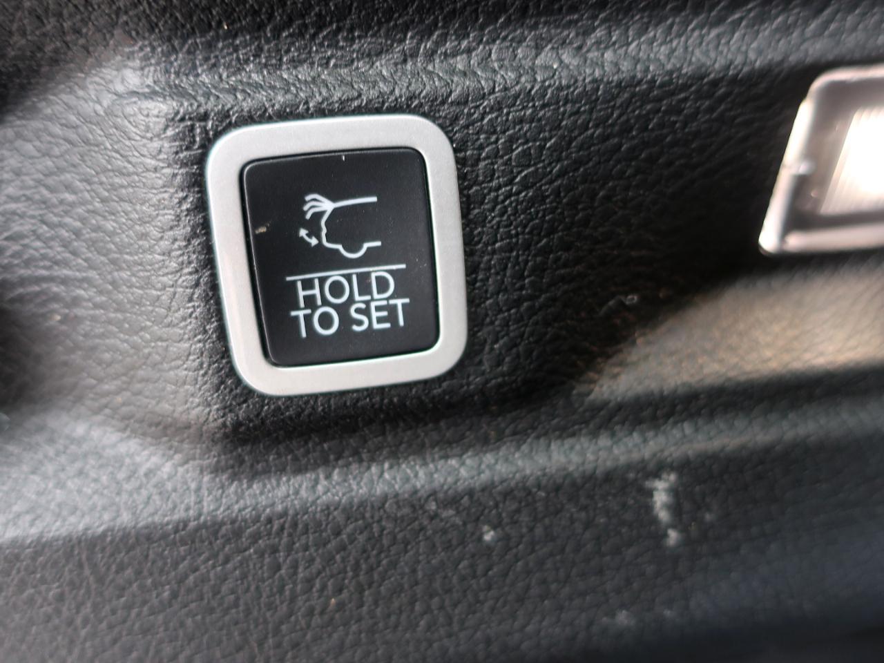 Jeep Grand Cherokee L Limited 4WD 2023