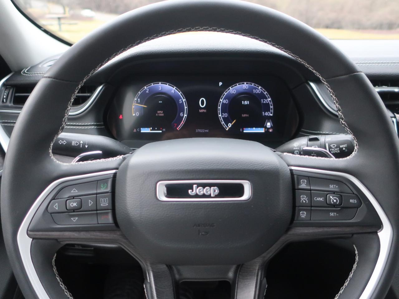 Jeep Grand Cherokee L Limited 4WD 2023