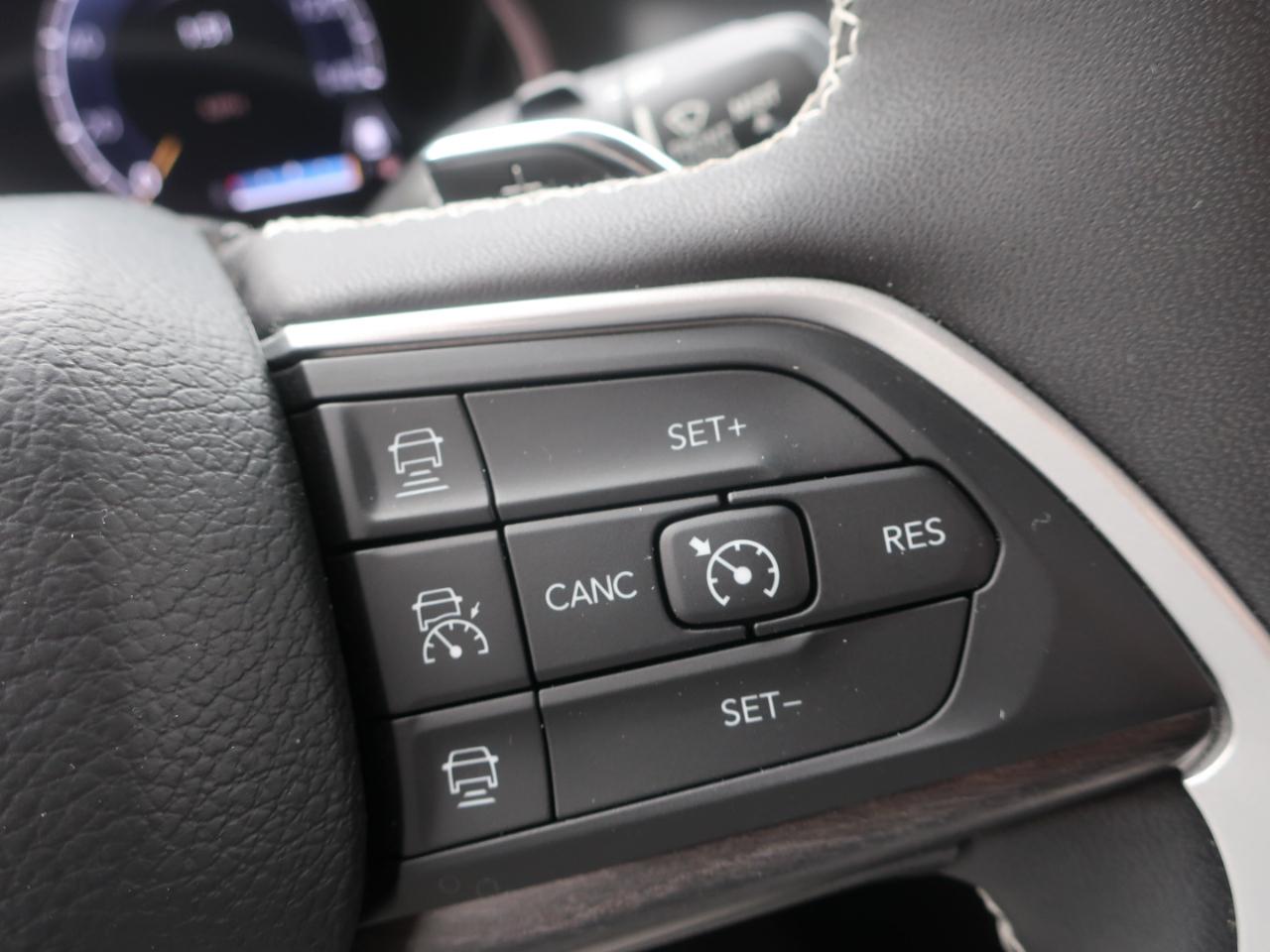 Jeep Grand Cherokee L Limited 4WD 2023