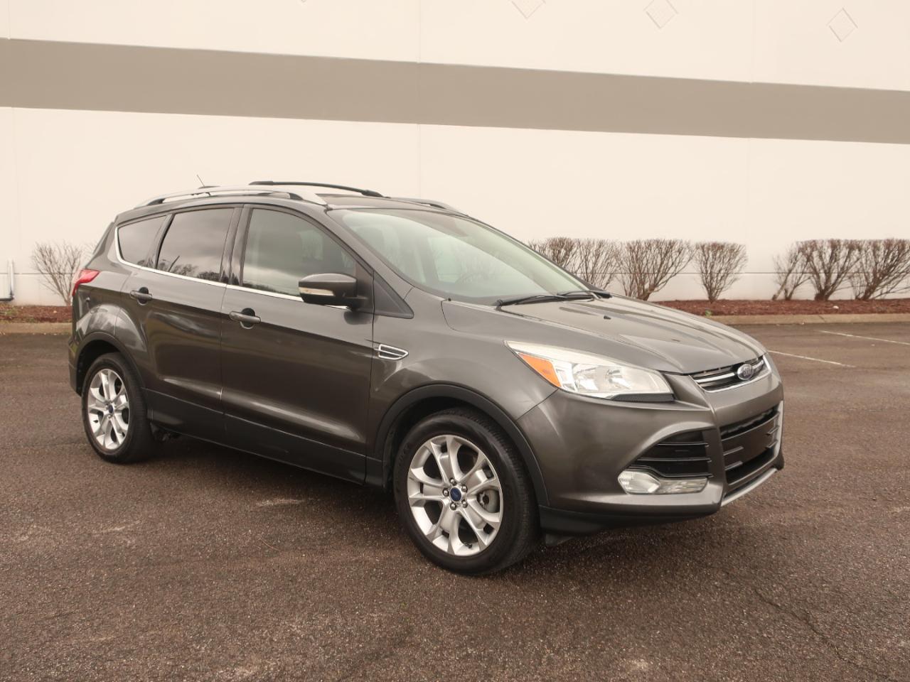 Ford Escape Titanium FWD 2016