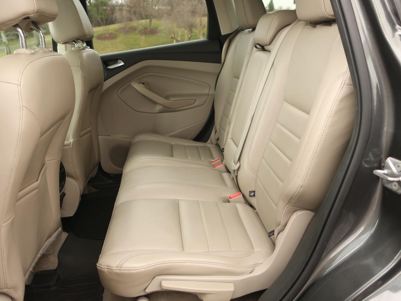 Ford Escape Titanium FWD 2016