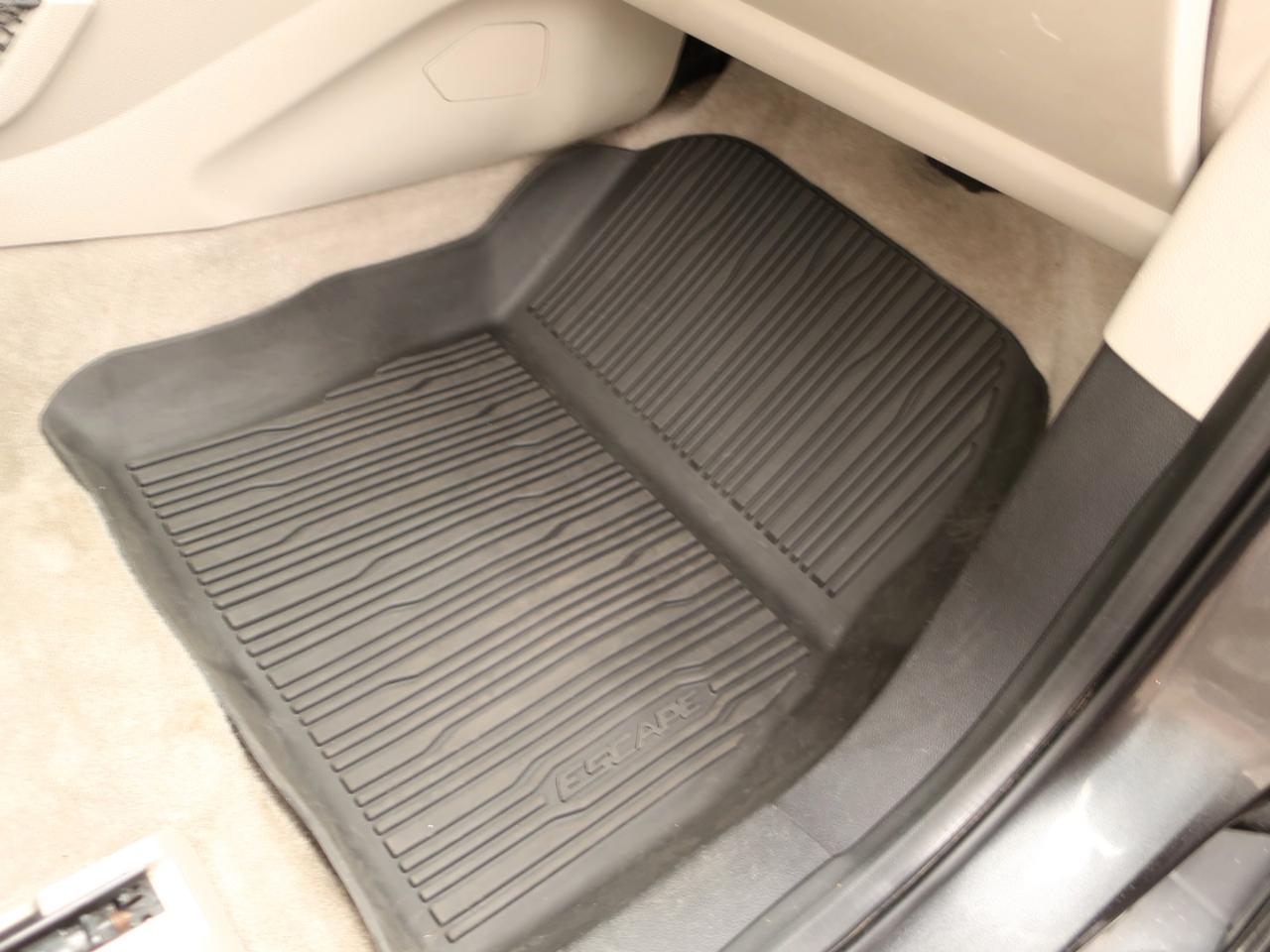 Ford Escape Titanium FWD 2016