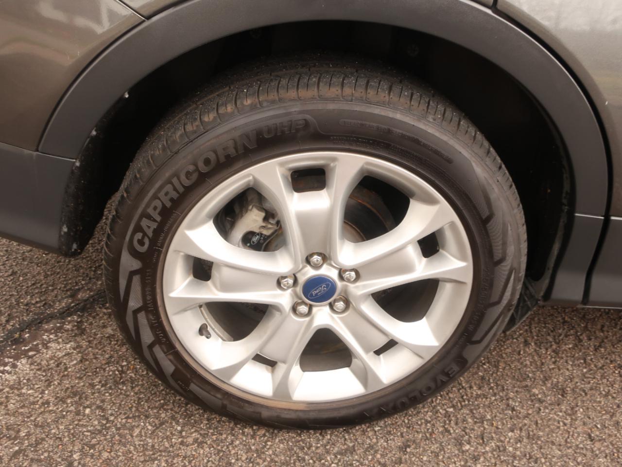 Ford Escape Titanium FWD 2016