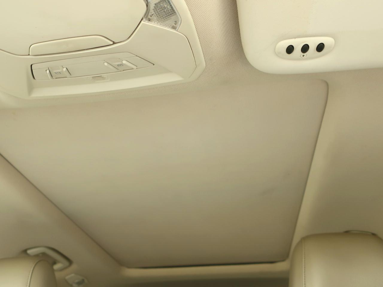 Ford Escape Titanium FWD 2016