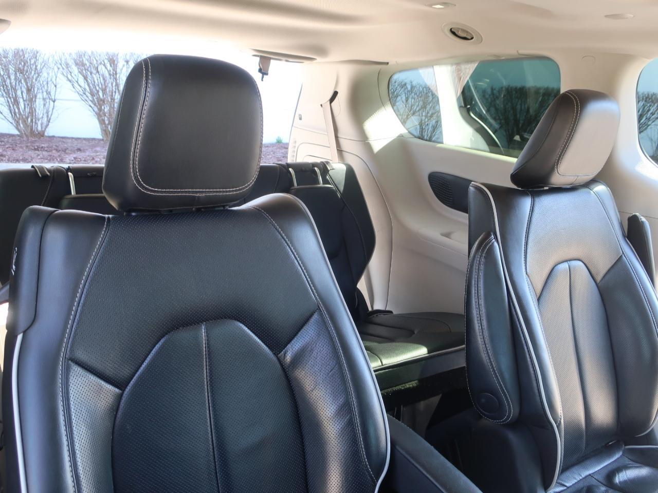 Chrysler Pacifica Hybrid Limited 2022