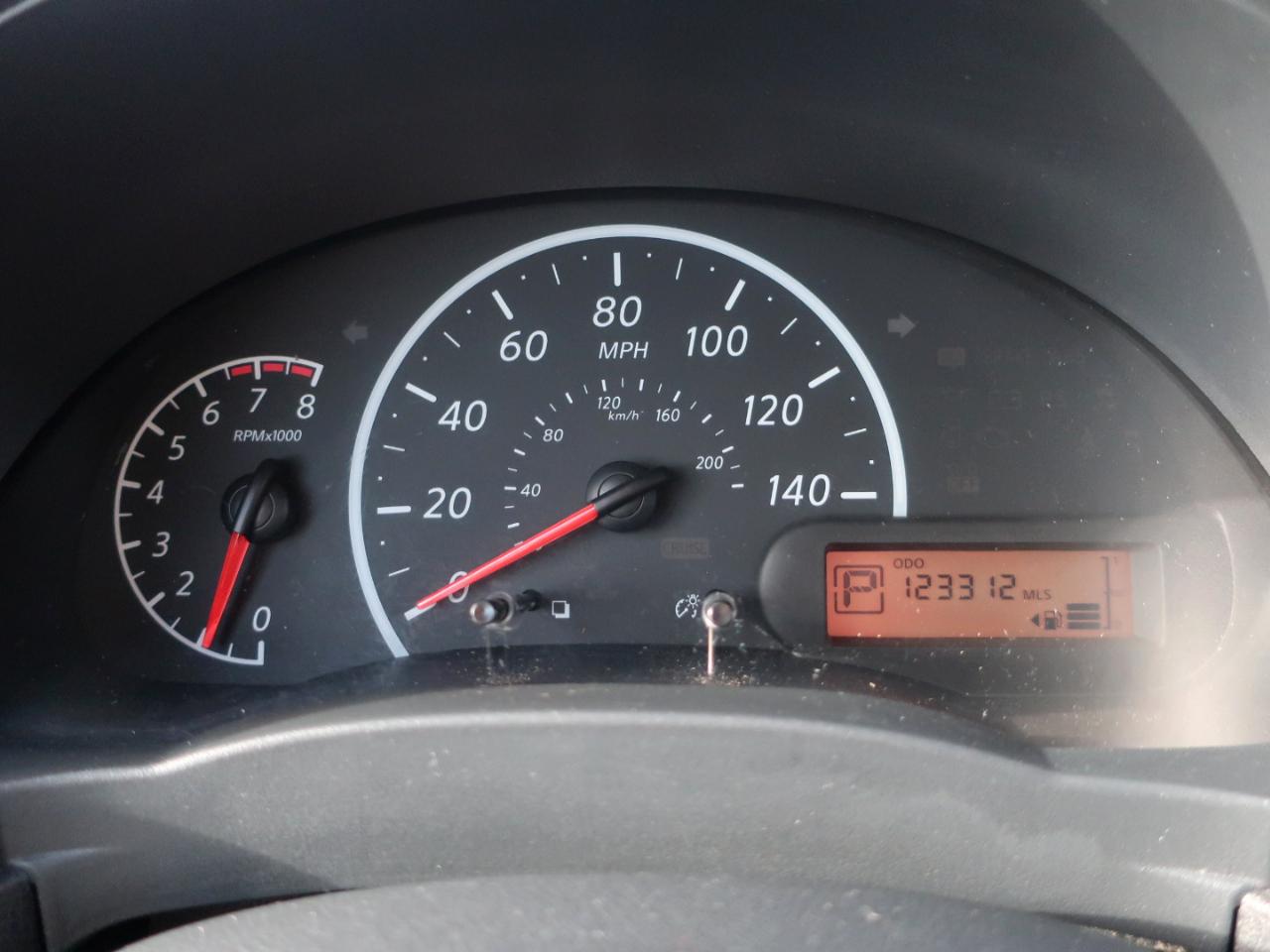 Nissan Versa 1.6 S 5M 2016