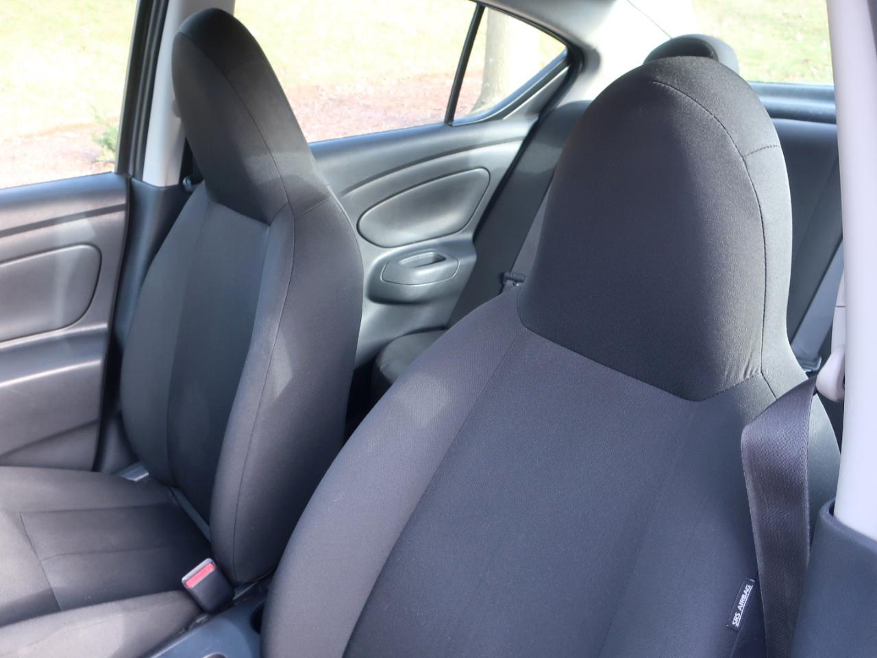 Nissan Versa 1.6 S 5M 2016