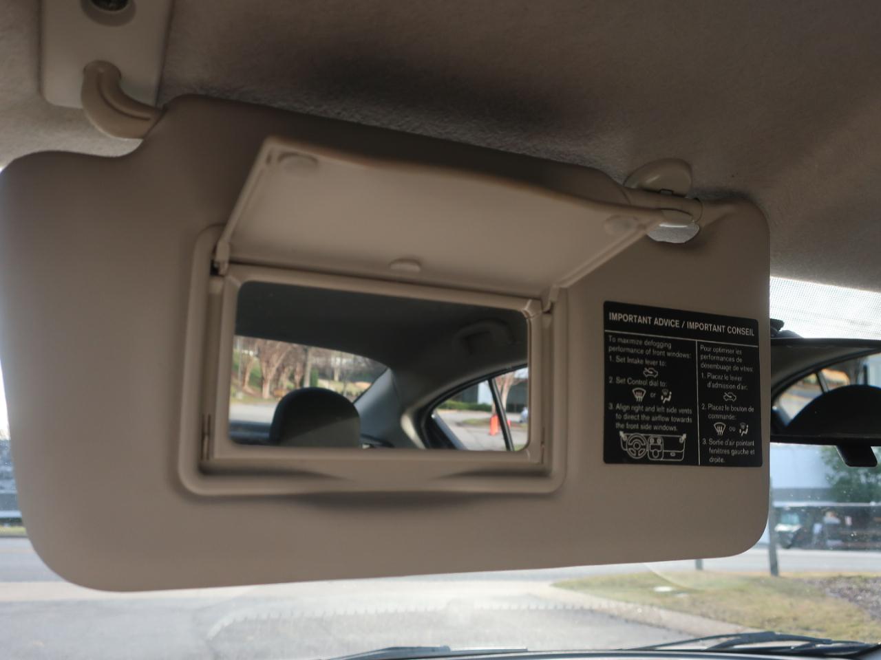 Nissan Versa 1.6 S 5M 2016