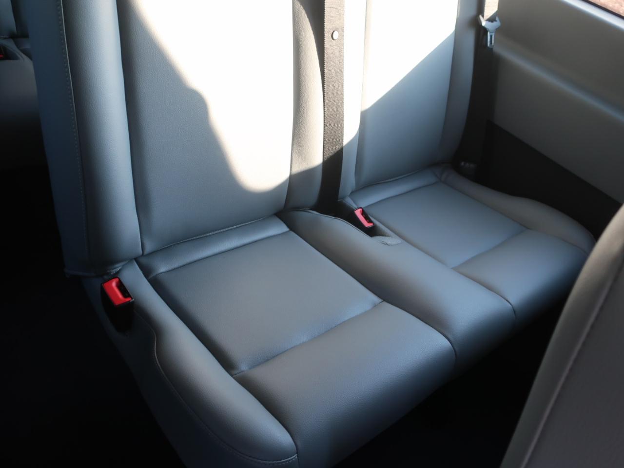 Ford Transit 350 Wagon Low Roof XL w/Sliding Pass. 148-in. WB 2016