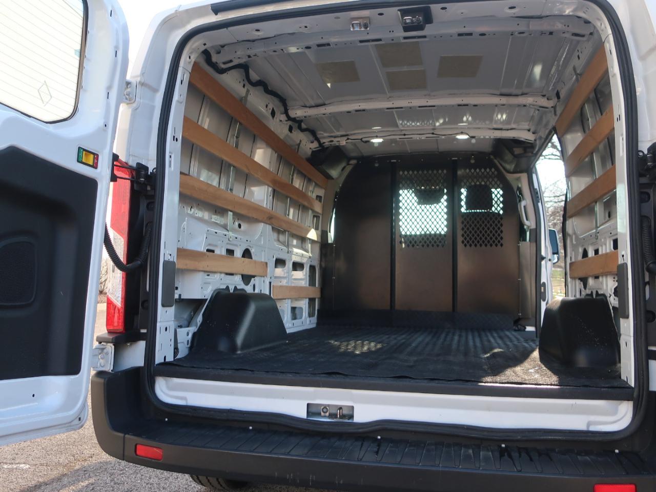 Ford Transit 250 Van 2024