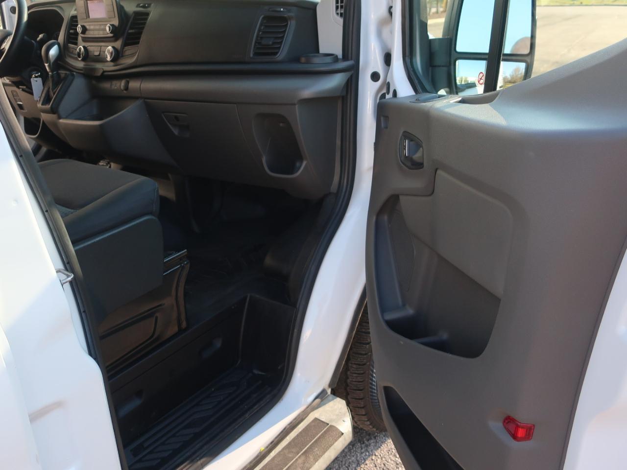 Ford Transit 250 Van 2024