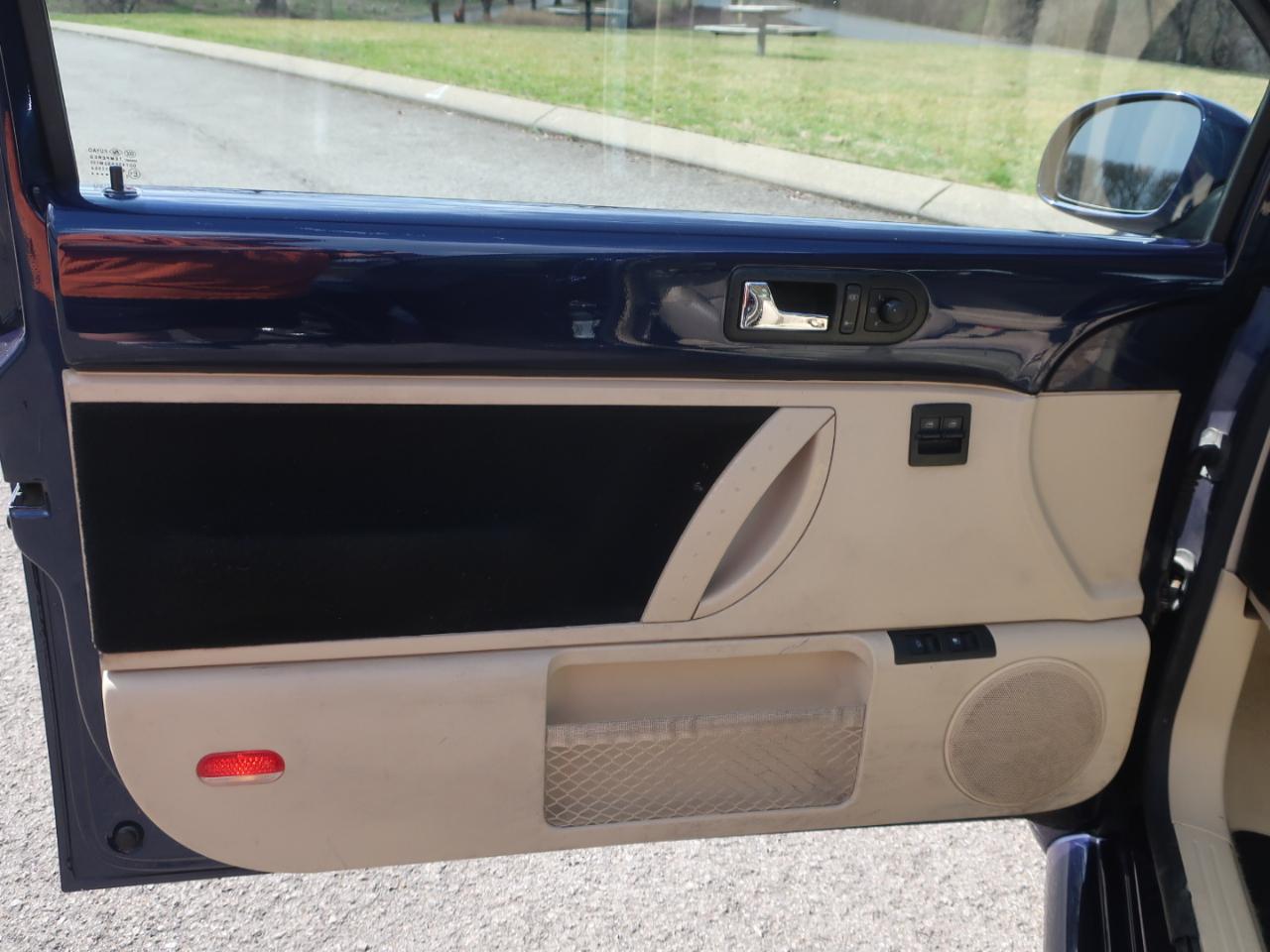 Volkswagen New Beetle GLS 2.0 2002