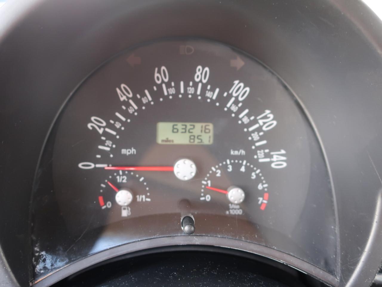 Volkswagen New Beetle GLS 2.0 2002