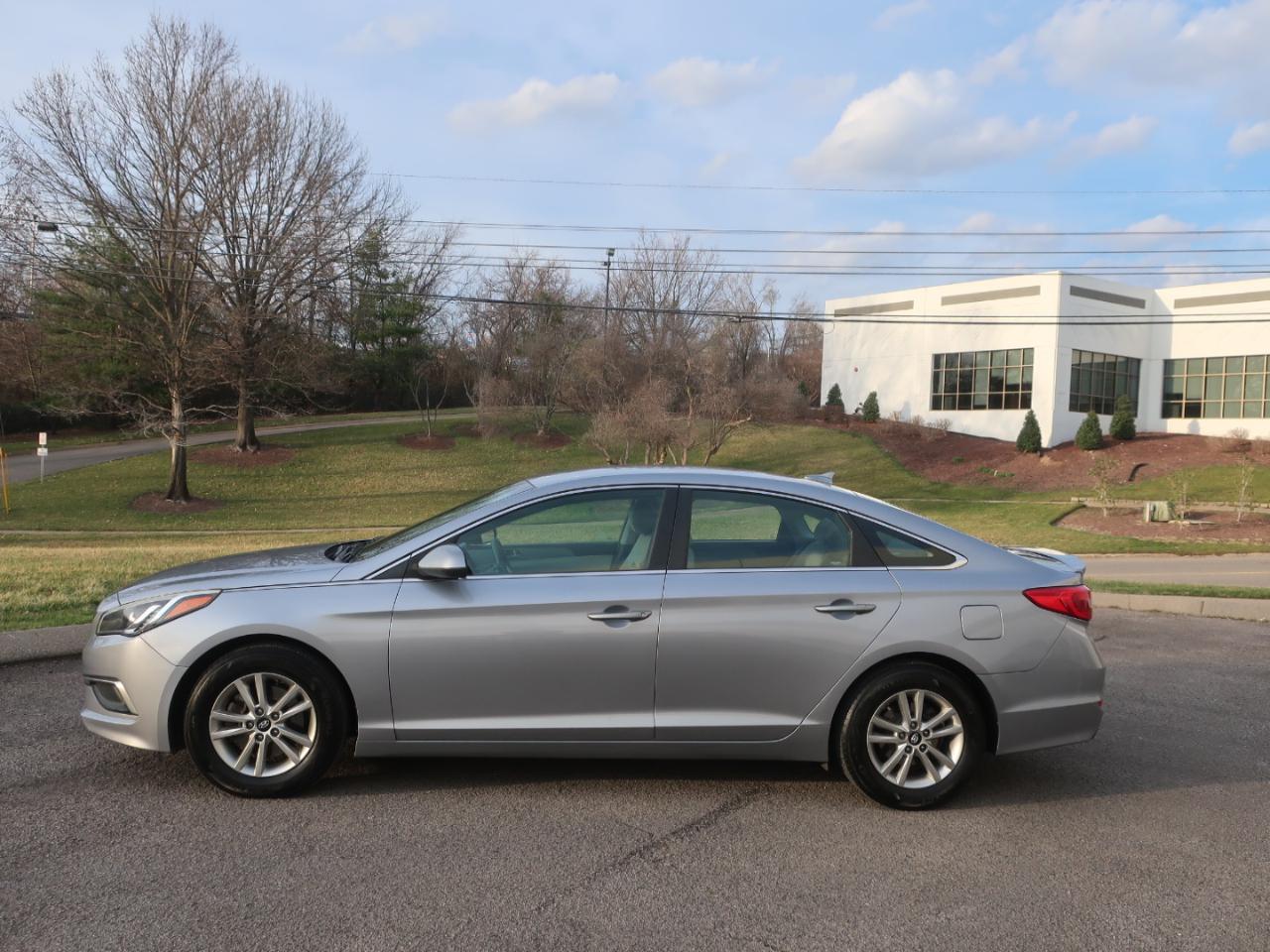 Hyundai Sonata SE 2017