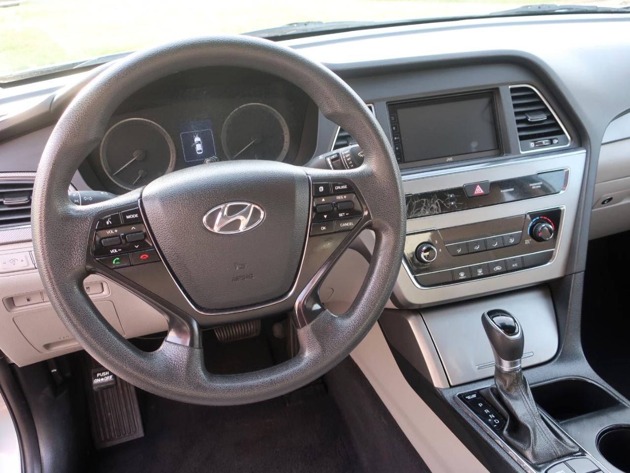 Hyundai Sonata SE 2017