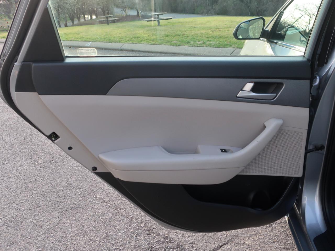 Hyundai Sonata SE 2017