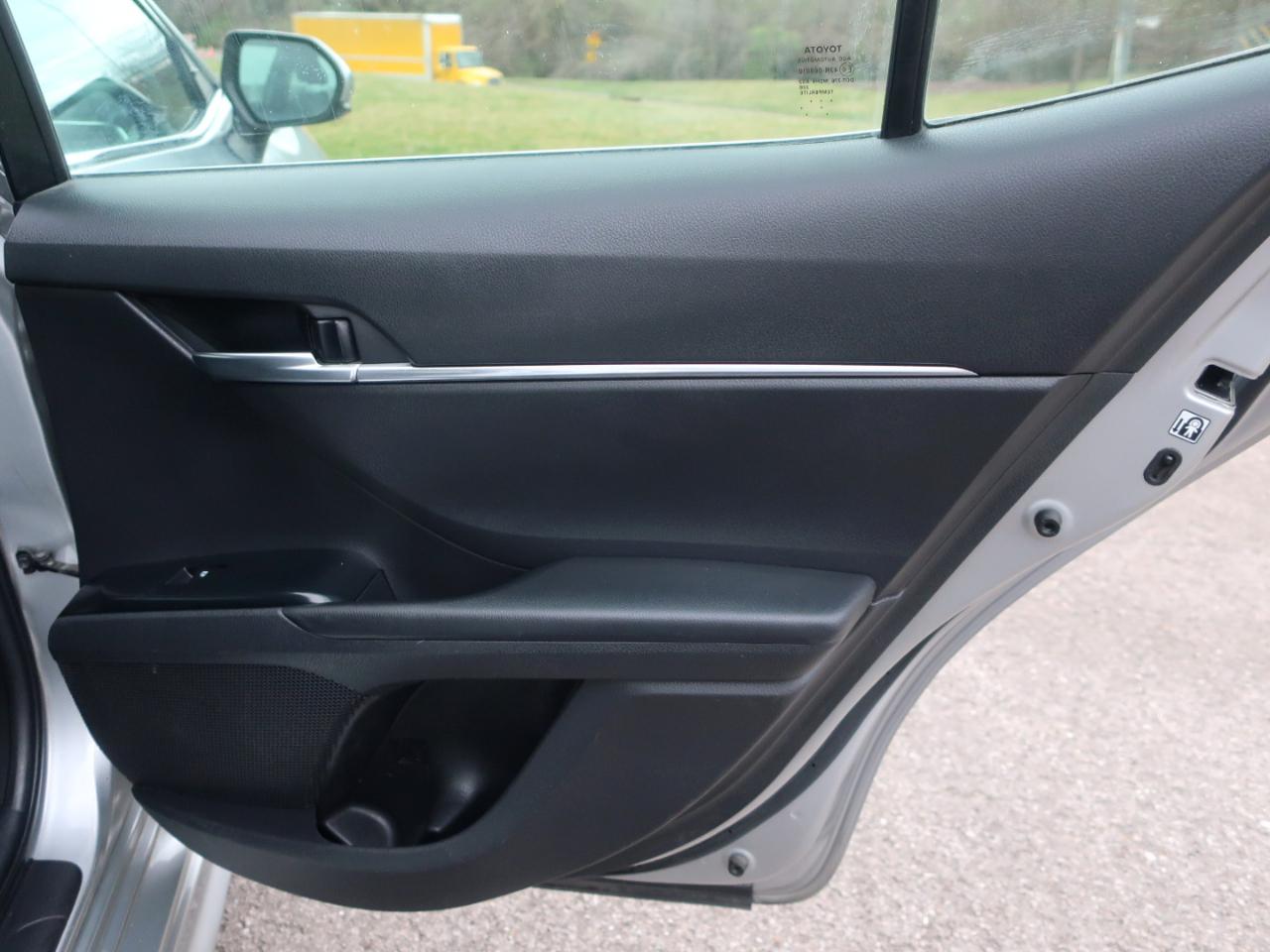 Toyota Camry SE 2018