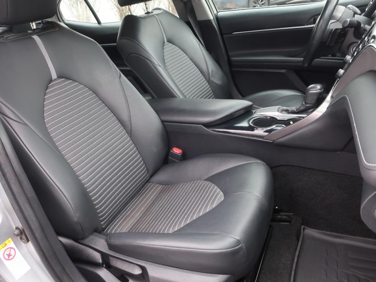 Toyota Camry SE 2018