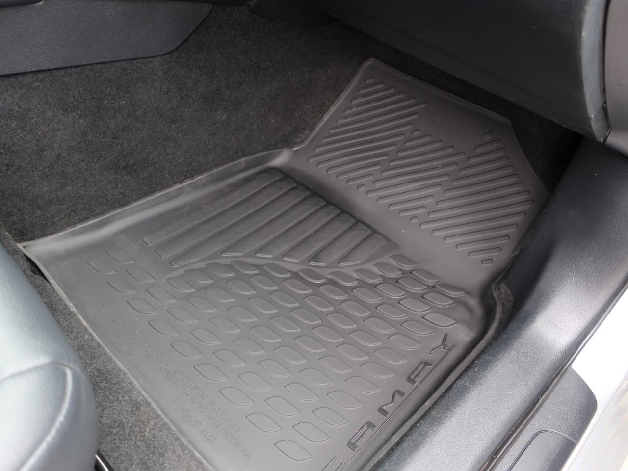 Toyota Camry SE 2018