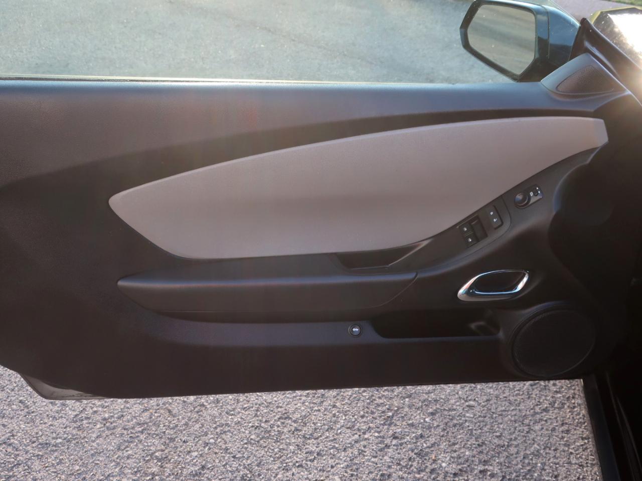 Chevrolet Camaro 1LS Coupe 2014