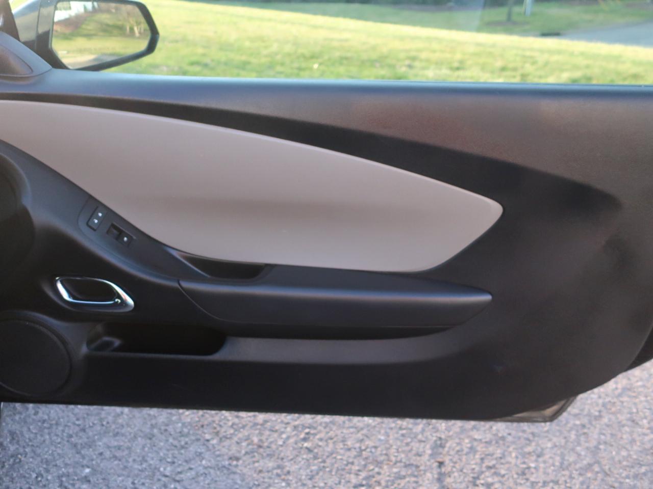 Chevrolet Camaro 1LS Coupe 2014