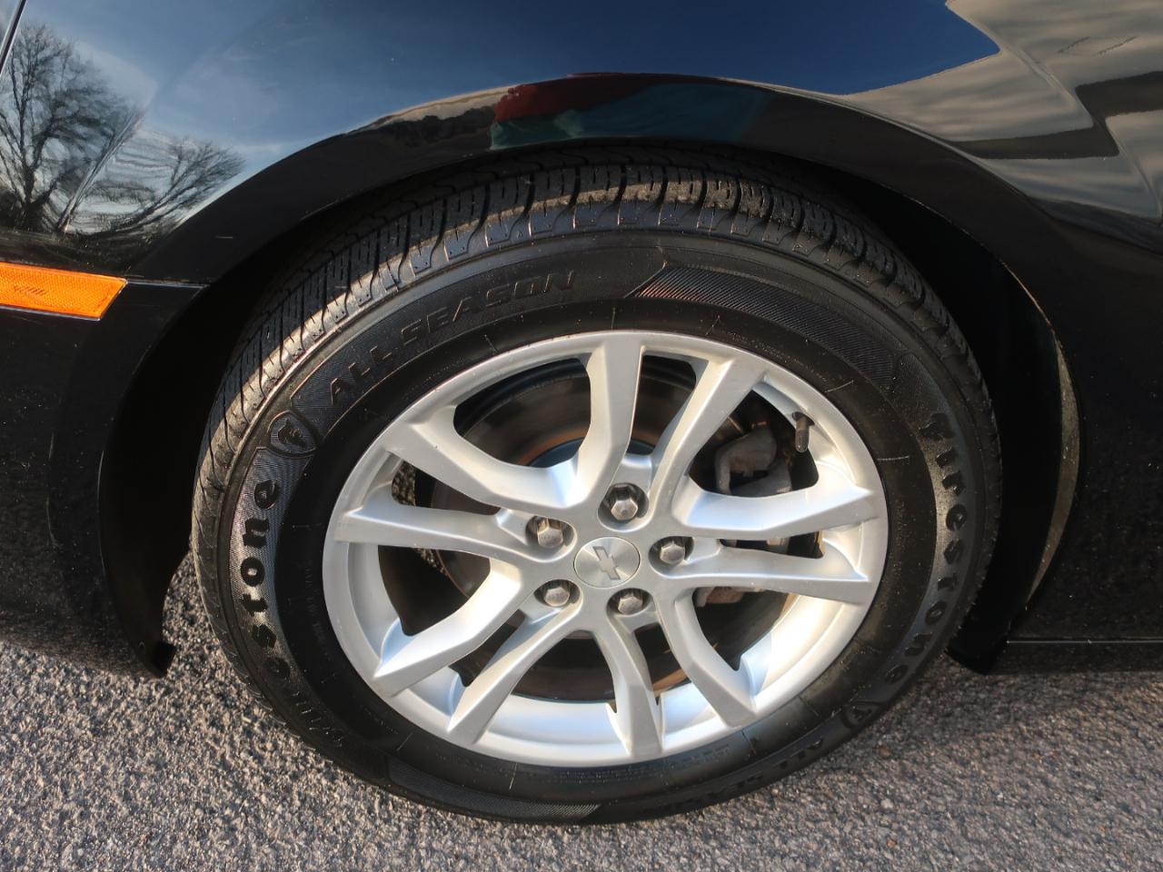 Chevrolet Camaro 1LS Coupe 2014